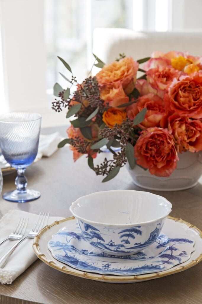Chinoiserie tableware