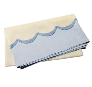 blue scalloped place mat