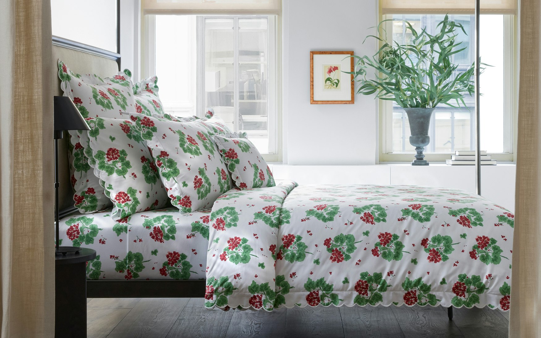 Geranium Pair of Pillowcases - Image 3
