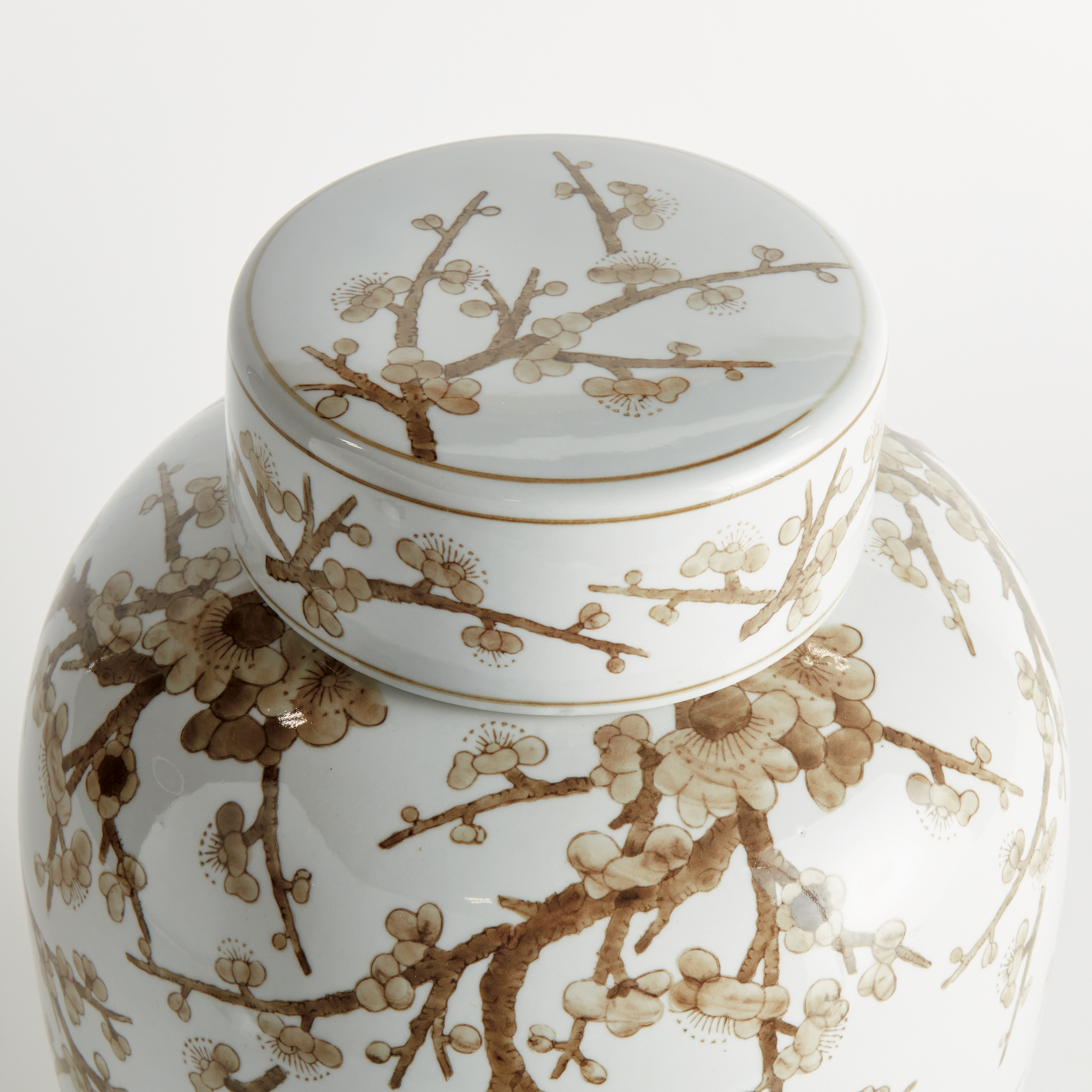 Province Empress Lidded Ginger Jar - Image 3