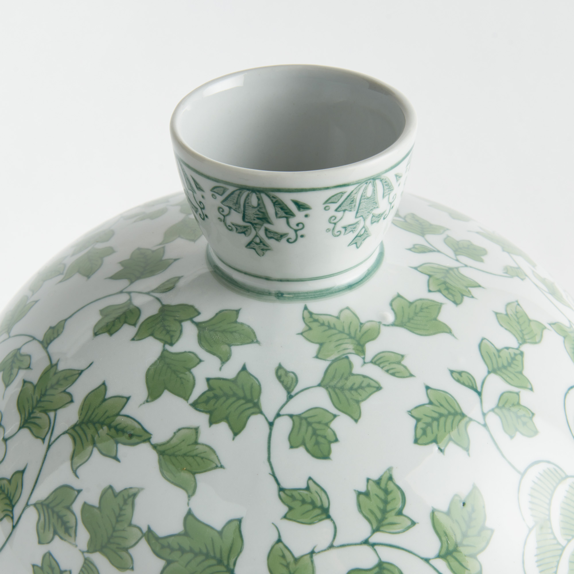 Ivy Bottle Vase - Image 6