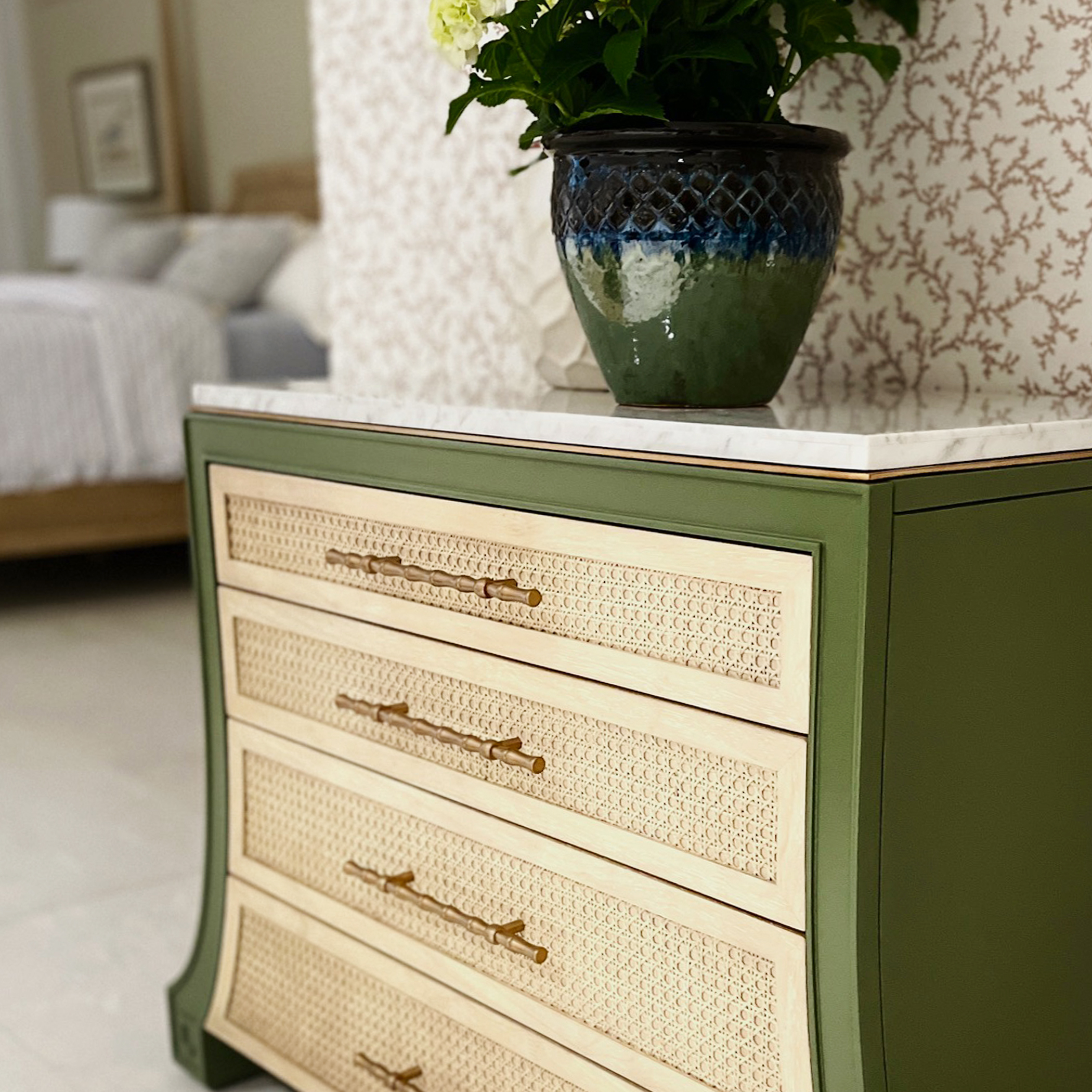 Eave Accent Chest - Image 3